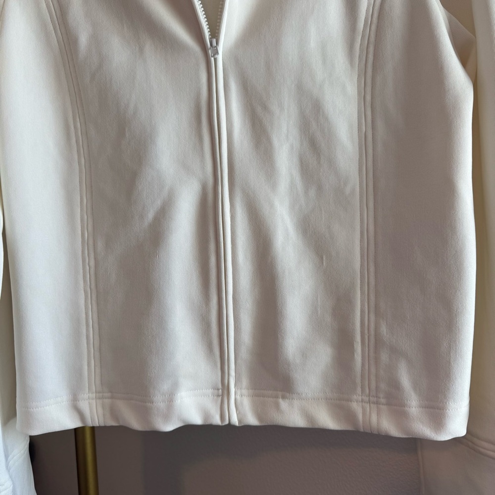 Boston Proper Sporty Zip Front Creamy White Knit Jacket w/Vented Sleeve - Small - Picture 6 of 17